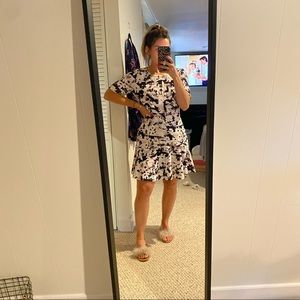 Floral dress with ruffle hem size 12 ivanka trump